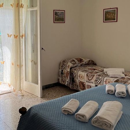 Amelia A Mare Apartment Paola Exterior photo