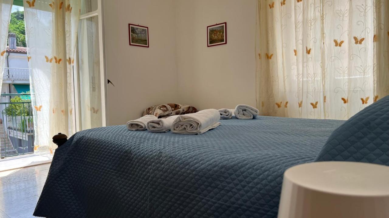 Amelia A Mare Apartment Paola Exterior photo