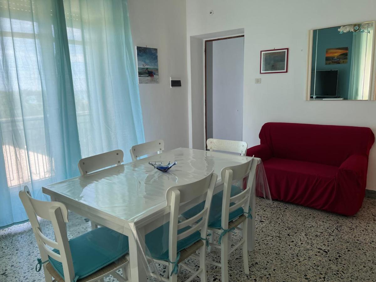 Amelia A Mare Apartment Paola Exterior photo